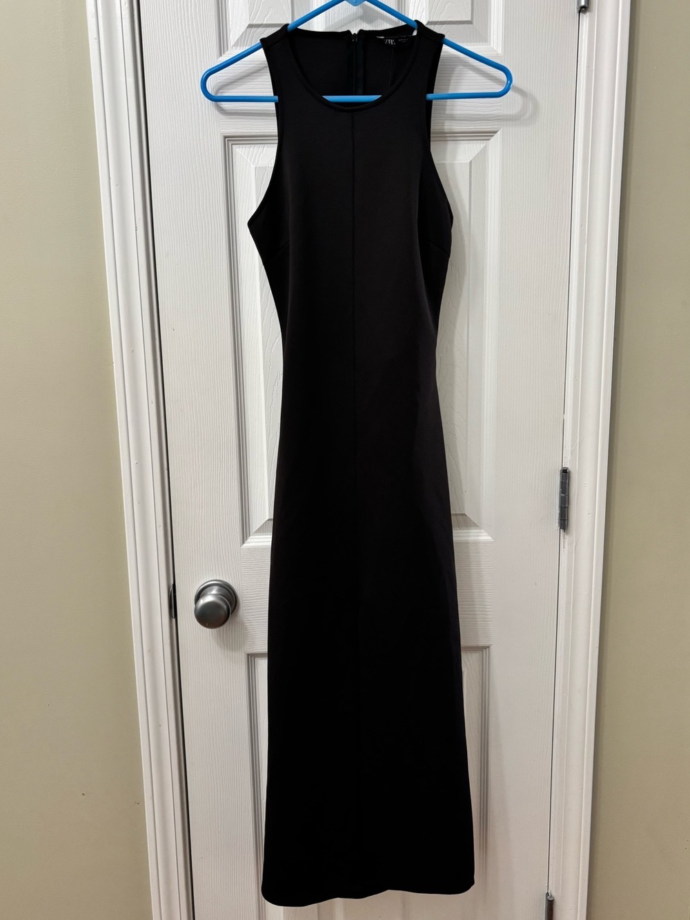 Zara Solid Black Twist Open Back Scuba Front Slit Maxi Dress Women’s Size Small - Picture 3 of 9